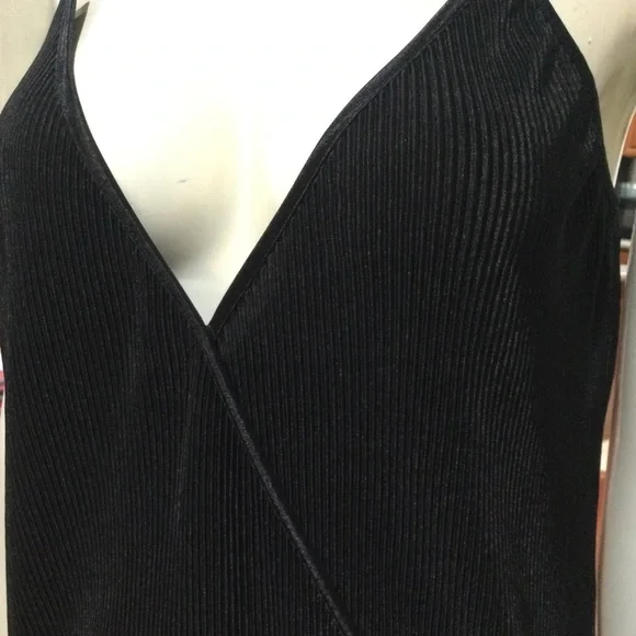 WAYF Surplice Ribbed Cami Bodysuit - Picture 4 of 6